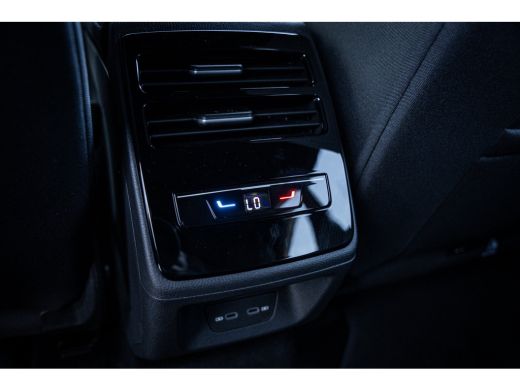 Volkswagen ID.7 Limited Edition | Achteruitrijcamera (Rear View) | Koplampverlichting LED | Trekhaak ActivLease financial lease
