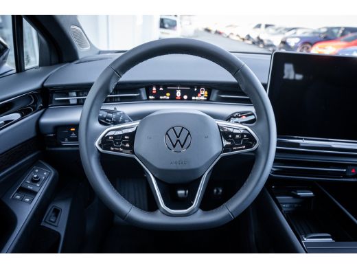 Volkswagen ID.7 Limited Edition | Achteruitrijcamera (Rear View) | Koplampverlichting LED | Trekhaak ActivLease financial lease