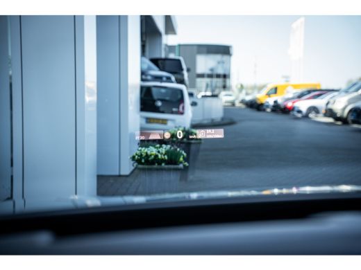 Volkswagen ID.7 Limited Edition | Achteruitrijcamera (Rear View) | Koplampverlichting LED | Trekhaak ActivLease financial lease