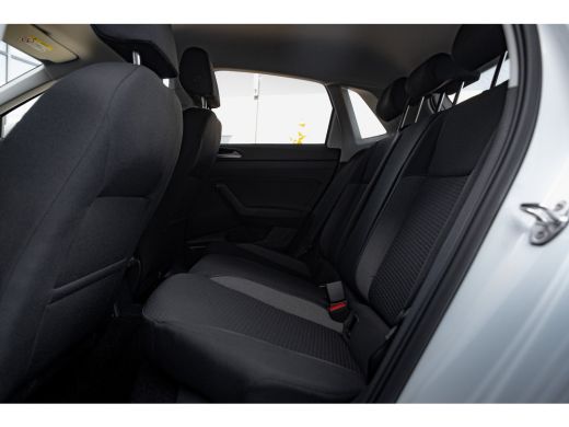 Volkswagen Polo Life Edition | 'App-Connect' smartphone integratie | Buitenspiegels elektrisch instel- verwarm- e... ActivLease financial lease