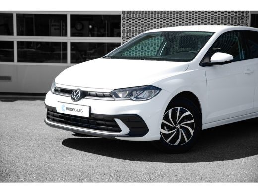 Volkswagen Polo Life Edition | 'App-Connect' smartphone integratie | Buitenspiegels elektrisch instel- verwarm- e... ActivLease financial lease