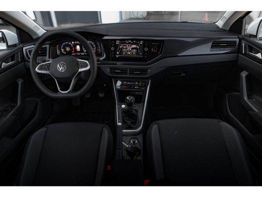 Volkswagen Polo Life Edition | 'App-Connect' smartphone integratie | Buitenspiegels elektrisch instel- verwarm- e... ActivLease financial lease