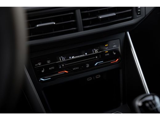 Volkswagen Polo Life Edition | 'App-Connect' smartphone integratie | Buitenspiegels elektrisch instel- verwarm- e... ActivLease financial lease