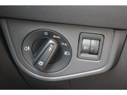 Volkswagen Polo Life Edition | 'App-Connect' smartphone integratie | Buitenspiegels elektrisch instel- verwarm- e... ActivLease financial lease