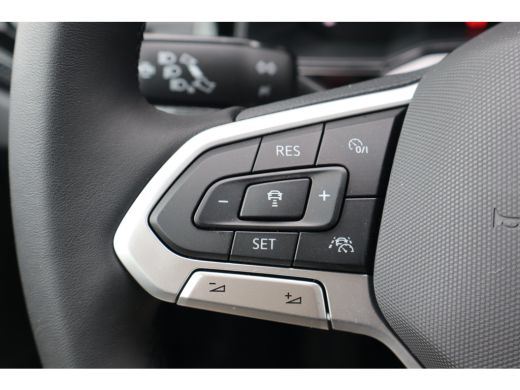 Volkswagen Polo Life Edition | 'App-Connect' smartphone integratie | Buitenspiegels elektrisch instel- verwarm- e... ActivLease financial lease
