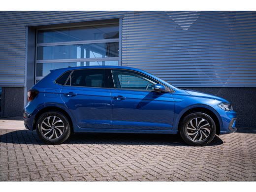 Volkswagen Polo Life Edition | 'App-Connect' smartphone integratie | Buitenspiegels elektrisch instel- verwarm- e... ActivLease financial lease