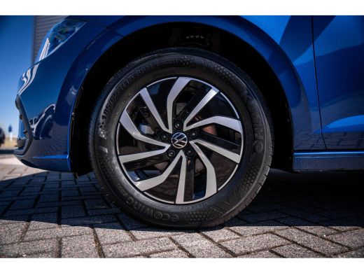 Volkswagen Polo Life Edition | 'App-Connect' smartphone integratie | Buitenspiegels elektrisch instel- verwarm- e... ActivLease financial lease