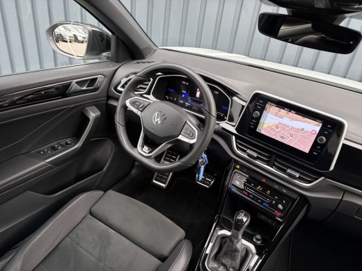 Volkswagen T-Roc 1.5 TSI R-Line Business | Trekhaak afnb. | Camera | Stoelverwarming | Prijs Rijklaar!! ActivLease financial lease