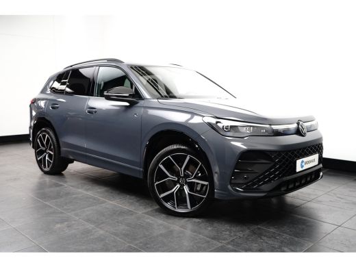 Volkswagen Tiguan 1.5 TSI eHybrid 272PK DSG-6 R-Line | PANORAMADAK | BLACK STYLE | 20 INCH | ELEKTR. A. KLEP | NAVI... ActivLease financial lease