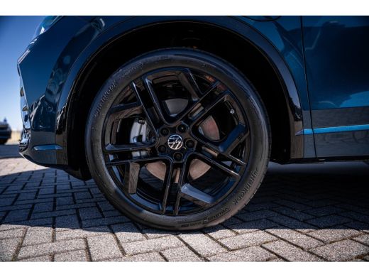 Volkswagen Tiguan R-Line Edition - eHybrid | 'App-Connect' draadloze smartphone integratie | Achteruitrijcamera (Re... ActivLease financial lease