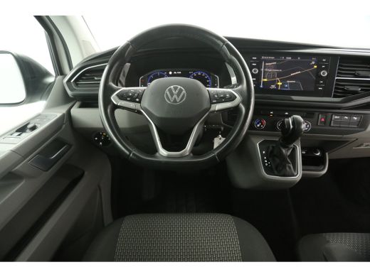 Volkswagen Transporter 2.0 TDI L1H1 150PK | DSG | Airco | Adap. Cruise | 3 Zits | Camera | Virtual | Trekhaak | Carplay ... ActivLease financial lease