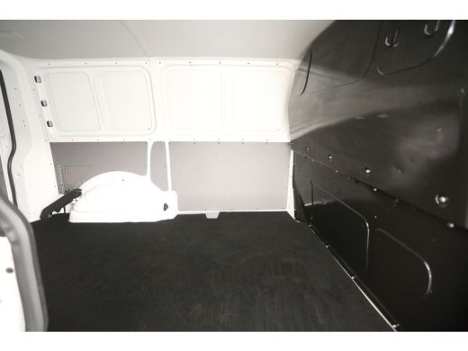 Volkswagen Transporter 2.0 TDI L1H1 150PK | DSG | Airco | Adap. Cruise | 3 Zits | Camera | Virtual | Trekhaak | Carplay ... ActivLease financial lease