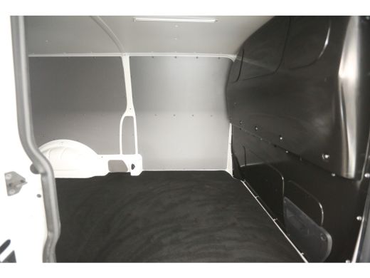 Volkswagen Transporter 2.0 TDI L2H1 150PK | Aut. | Airco | Cruise | Carplay | 3 Zits | Parkeersens. | Trekhaak ActivLease financial lease