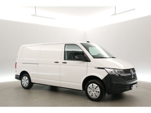 Volkswagen Transporter 2.0 TDI L2H1 150PK | Aut. | Airco | Cruise | Carplay | 3 Zits | Parkeersens. | Trekhaak ActivLease financial lease