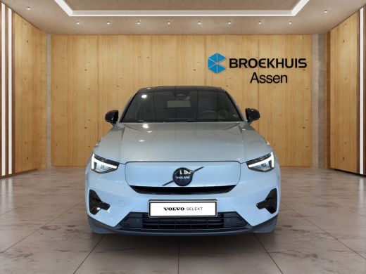 Volvo  C40 Single Motor Extened Range Core 82 kWh | Camera | Panorama dak | Parkeer sensoren V+A | Extended ... ActivLease financial lease