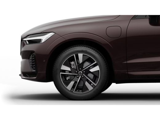 Volvo  XC60 T6 350PK Plus Dark | Premium Pack | Pano-dak | 360&deg; | HUD | Trekhaak | All season ActivLease financial lease