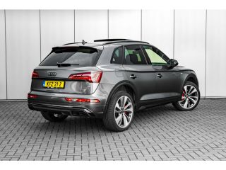 Audi Q5 55 TFSI e quattro Competition 367PK | Trekhaak | Panorama dak | Ledere Bekleding | 360 Camera | B...