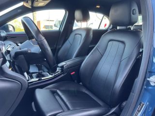 Mercedes-Benz A-Klasse 160 Business Solution Luxury | Sfeerverlichting | Mbux | Leer | Stoelverwarming