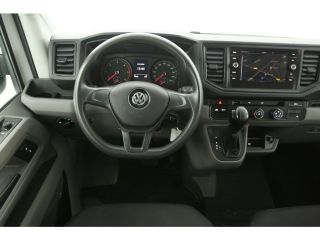 Volkswagen Crafter 2.0 TDI L3H2 140PK | 3000KG Trekgew. | Aut. | Airco | Camera | Carplay | 3 Zits | Navi