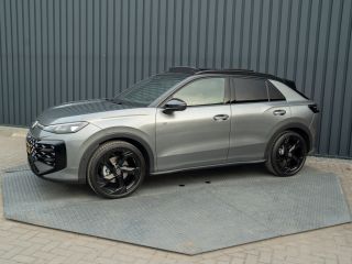 Volkswagen T-Roc 1.5 eTsi R-Line First Edition | Trekhaak wegkl. | 360 Camera | Panodak | Harman/Kardon | Prijs Ri...