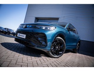Volkswagen Tiguan R-Line Edition - eHybrid | 'App-Connect' draadloze smartphone integratie | Achteruitrijcamera (Re...