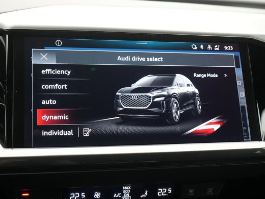 Audi Q4 e-tron 40 S-LINE 82 kWh (150kW/204pk) ** LED, NAVI+, KEYLESS, ADAPT. CRUISE, 20-inch LMV ** 1e EIG - 32K... ActivLease financial lease