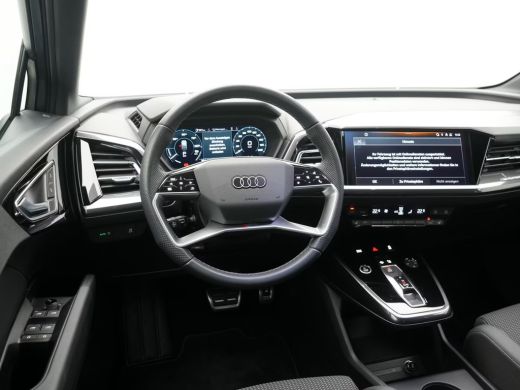 Audi Q4 e-tron 40 S-LINE 82 kWh (150kW/204pk) ** LED, NAVI+, WARMTEPOMP, ADAPT. CRUISE, 20-inch LMV ** 1e EIG - ... ActivLease financial lease