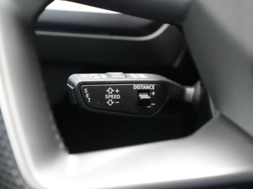 Audi Q4 e-tron 40 S-LINE 82 kWh (150kW/204pk) ** LED, NAVI+, WARMTEPOMP, ADAPT. CRUISE, 20-inch LMV ** 1e EIG - ... ActivLease financial lease