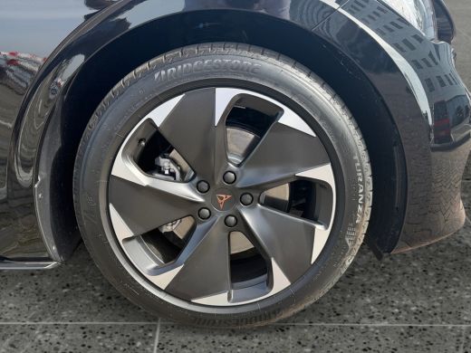 CUPRA Born Essential Limited 63 kWh ActivLease financial lease