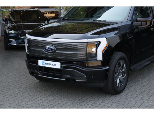 Ford F-150 Lightning Lariat Extended Range | 3500kg trekgewicht! | Schuifdak | 360 Camera | Adaptive Cruise ... ActivLease financial lease