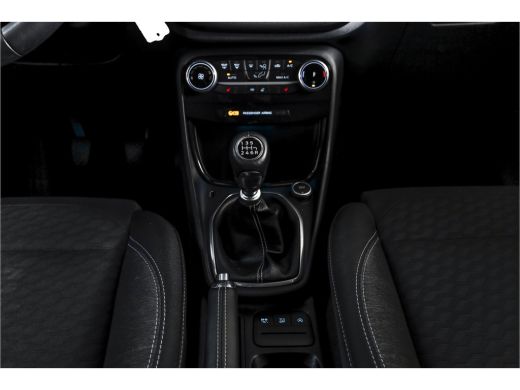 Ford Puma 1.0 EcoBoost Hybrid 125 PK Titanium | Cruise | Winterpakket | PDC | NAV + App. Connect | ECC | LM... ActivLease financial lease