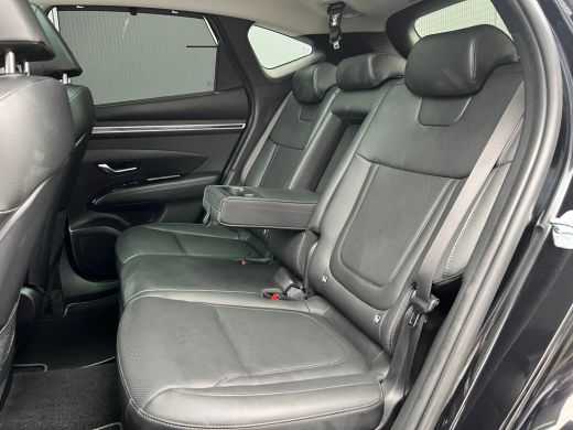 Hyundai Tucson 1.6 T-GDI 265pk PHEV Premium 4WD (299,- p/m Demo Deal!) | Leder | Carplay | Climate | Keyless | N... ActivLease financial lease