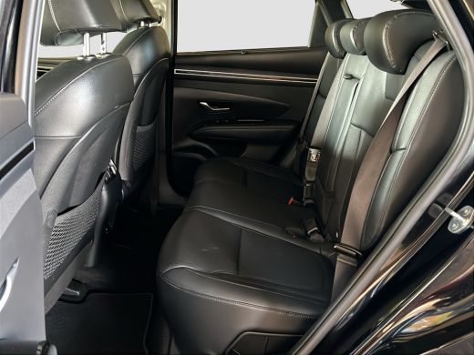 Hyundai Tucson 1.6 T-GDI 265pk PHEV Premium 4WD (299,- p/m Demo Deal!) | Leder | Carplay | Climate | Keyless | N... ActivLease financial lease