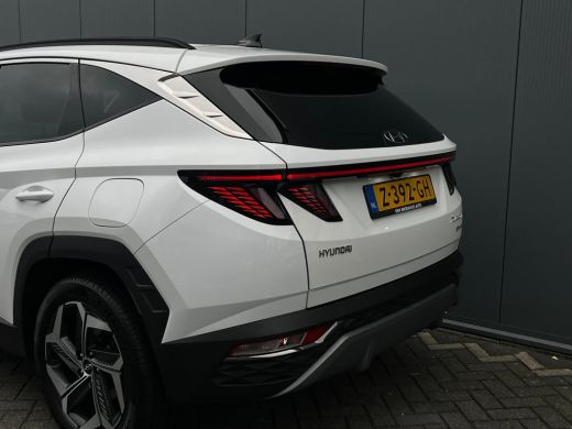 Hyundai Tucson 1.6 T-GDI 265pk PHEV Premium 4WD (299,- p/m Demo Deal!) | Leder | Carplay | Climate | Keyless | N... ActivLease financial lease