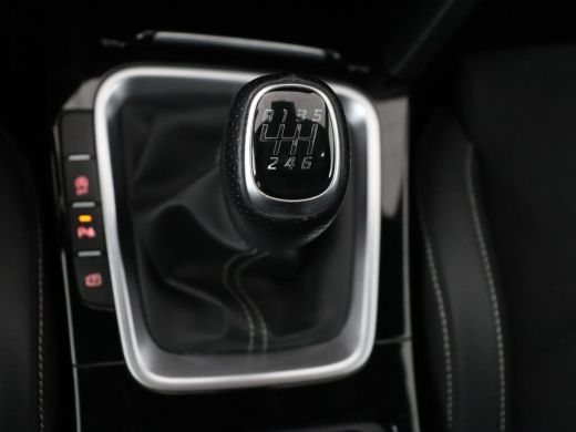 Kia Ceed 1.0 T-GDi GT-Line | Panoramadak | Leder/Alcantara | Stoelverwarming | Carplay | Keyless | Stuurve... ActivLease financial lease