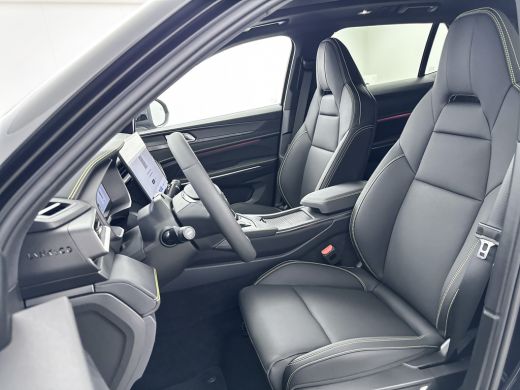 Lynk & Co 01 More | 20" | Panoramadak | Infinity Audio | 360 Camera | Adaptieve cruise | BLIS | Stoel/stuurver... ActivLease financial lease