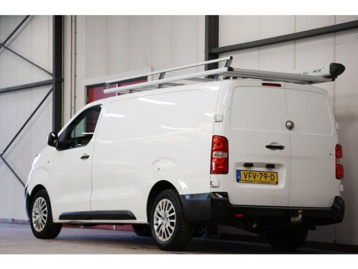 Opel Vivaro 1.5 CDTI L3H1 LANG IMPERIAAL EN TREKHAAK ActivLease financial lease