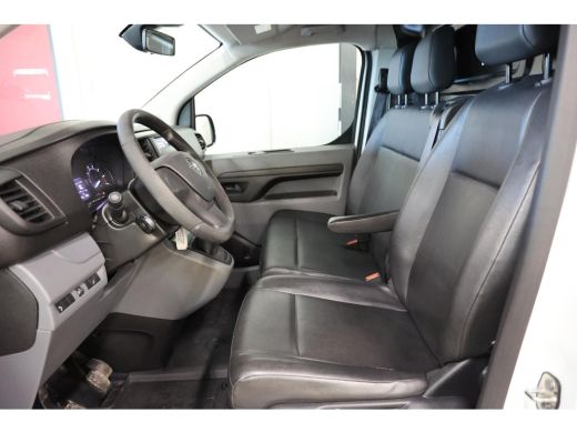 Opel Vivaro 1.5 CDTI L3H1 LANG IMPERIAAL EN TREKHAAK ActivLease financial lease