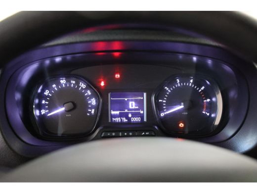 Opel Vivaro 1.5 CDTI L3H1 LANG IMPERIAAL EN TREKHAAK ActivLease financial lease