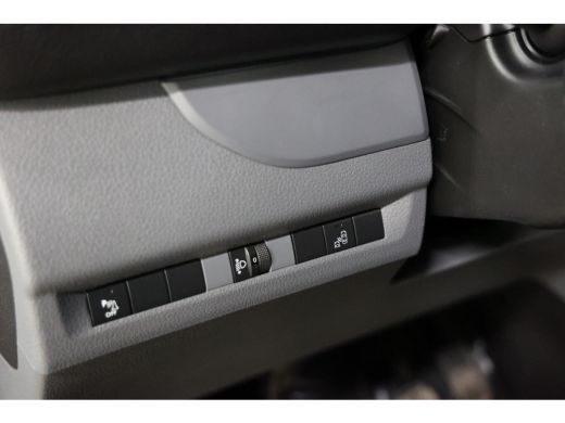 Opel Vivaro 1.5 CDTI L3H1 LANG IMPERIAAL EN TREKHAAK ActivLease financial lease