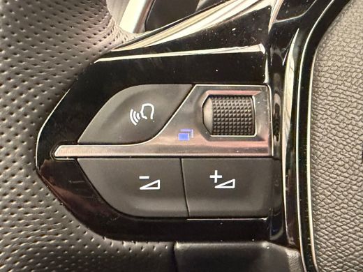 Peugeot 208 1.2 Hybrid 145 e-DCS6 GT Adaptive Cruise | Stoelverwarming | Carplay/Android Auto | ActivLease financial lease