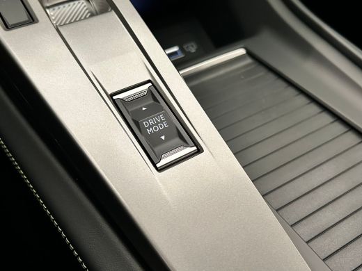Peugeot e-308 GT 58 kWh Warmtepomp | Stoel massage | Adaptive Cruise | Stoel en stuurverwarming | 360&deg; camera |... ActivLease financial lease