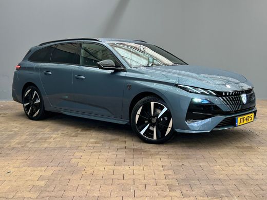 Peugeot e-308 GT 58 kWh Warmtepomp | Stoel massage | Adaptive Cruise | Stoel en stuurverwarming | 360&deg; camera |... ActivLease financial lease