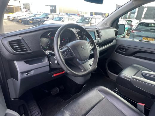 Peugeot Expert 2.0 BlueHDI 180 Long Asphalt | Automaat | Camera | Navigatie | Trekhaak | Enkele Beschadigingen ActivLease financial lease