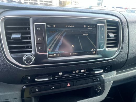 Peugeot Expert 2.0 BlueHDI 180 Long Asphalt | Automaat | Camera | Navigatie | Trekhaak | Enkele Beschadigingen ActivLease financial lease