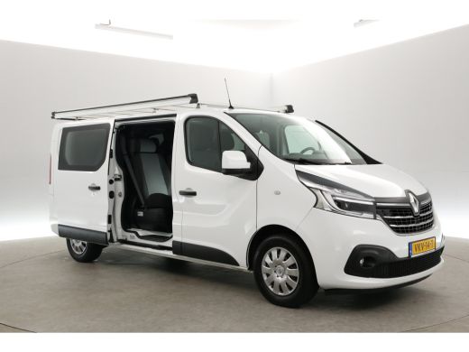 Renault Trafic 2.0 dCi T29 L2H1 | DC | 6-Zits | Airco | Cruise | Navi | Trekhaak | Imperiaal | Parkeersens. ActivLease financial lease