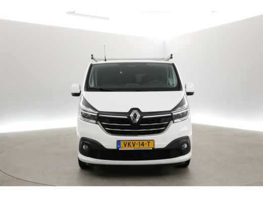 Renault Trafic 2.0 dCi T29 L2H1 | DC | 6-Zits | Airco | Cruise | Navi | Trekhaak | Imperiaal | Parkeersens. ActivLease financial lease