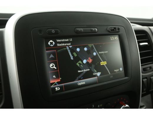 Renault Trafic 2.0 dCi T29 L2H1 | DC | 6-Zits | Airco | Cruise | Navi | Trekhaak | Imperiaal | Parkeersens. ActivLease financial lease