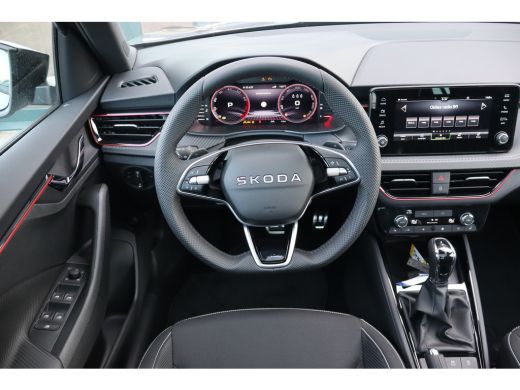 Skoda Kamiq Monte Carlo 115PK | Achteruitrijcamera | Cruise control met speedlimiter | Driver Activity Assist... ActivLease financial lease