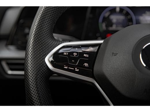 Volkswagen Golf 1.4 eHybrid GTE 245PK | Camera | Apple Carplay | ActivLease financial lease